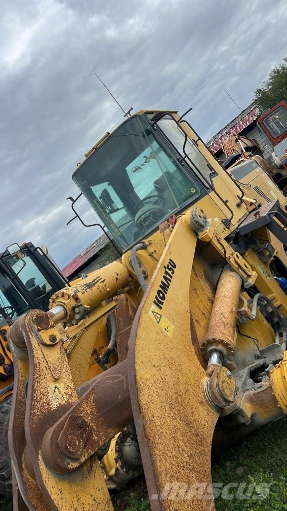 Komatsu WA 470-3H Radiatoren
