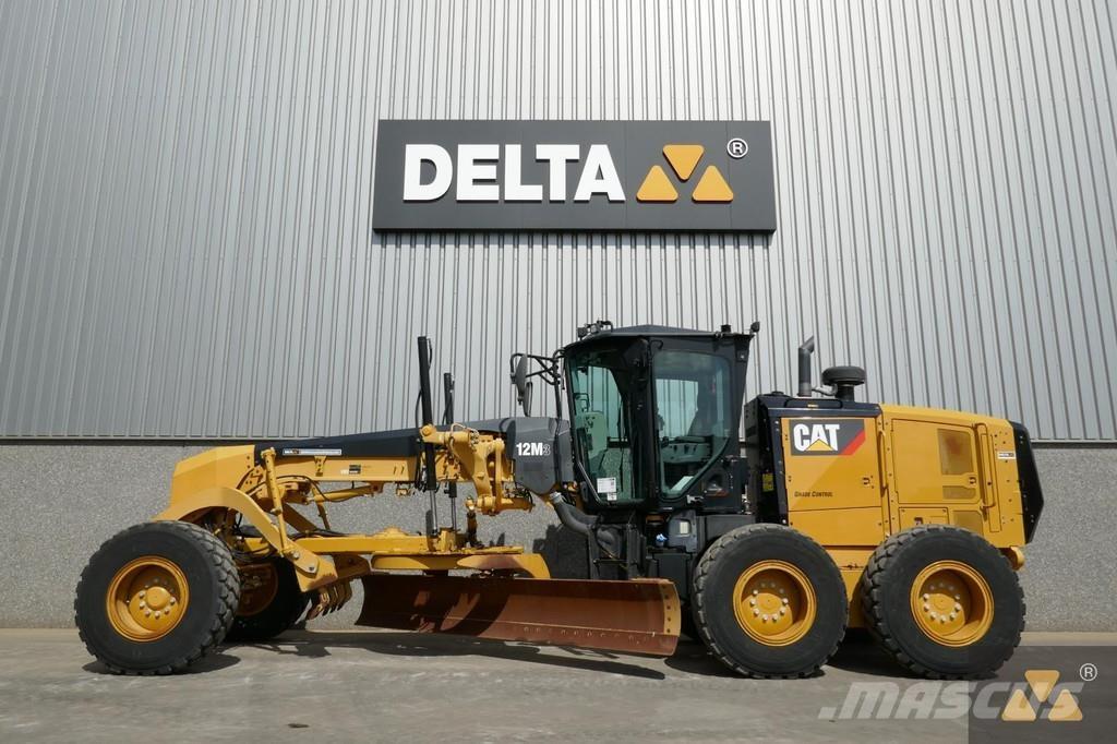 CAT 12M3 Grader