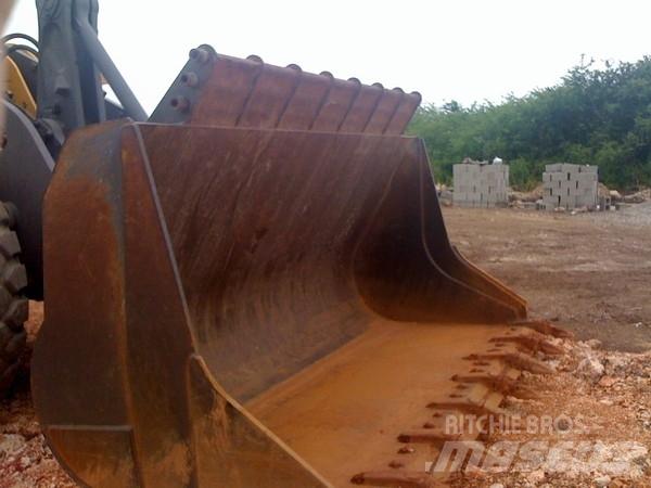 Volvo L180 Radlader