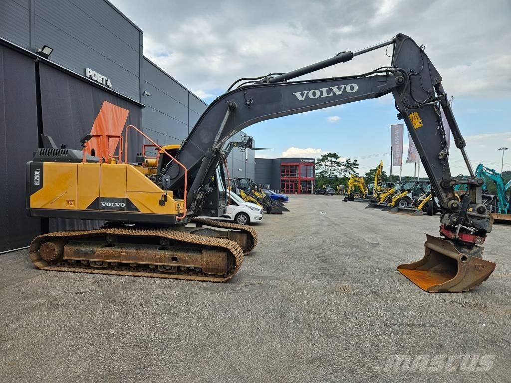 Volvo EC 250 EL Raupenbagger