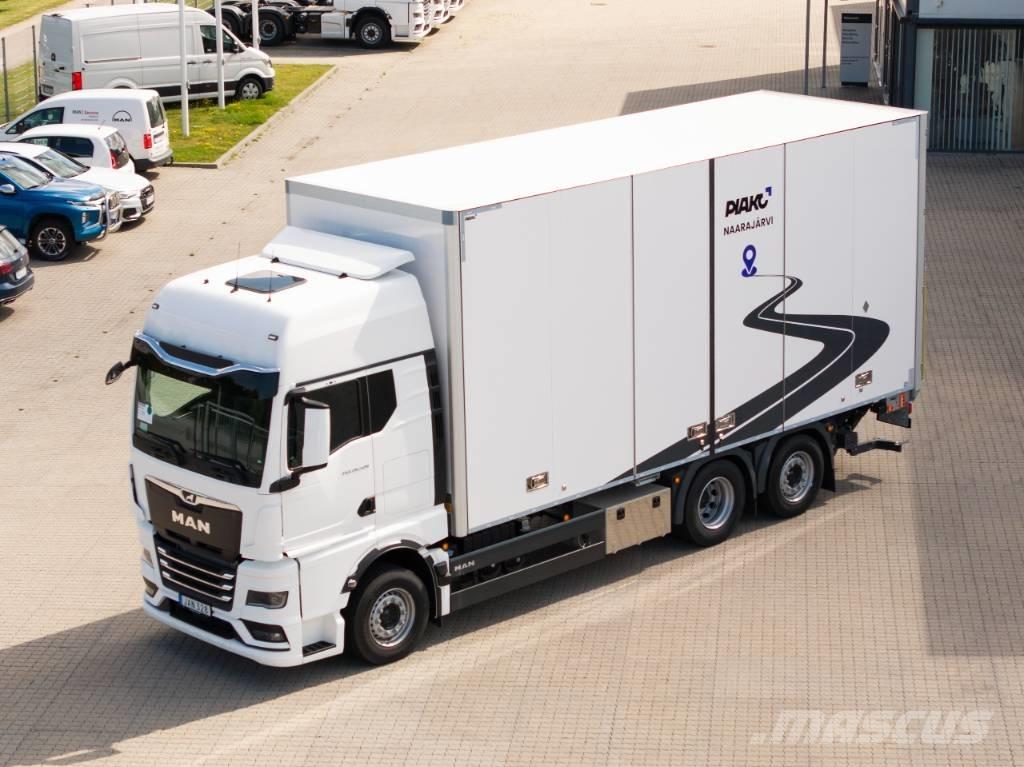 MAN TGX 26.520 6x2-4 Kofferaufbau
