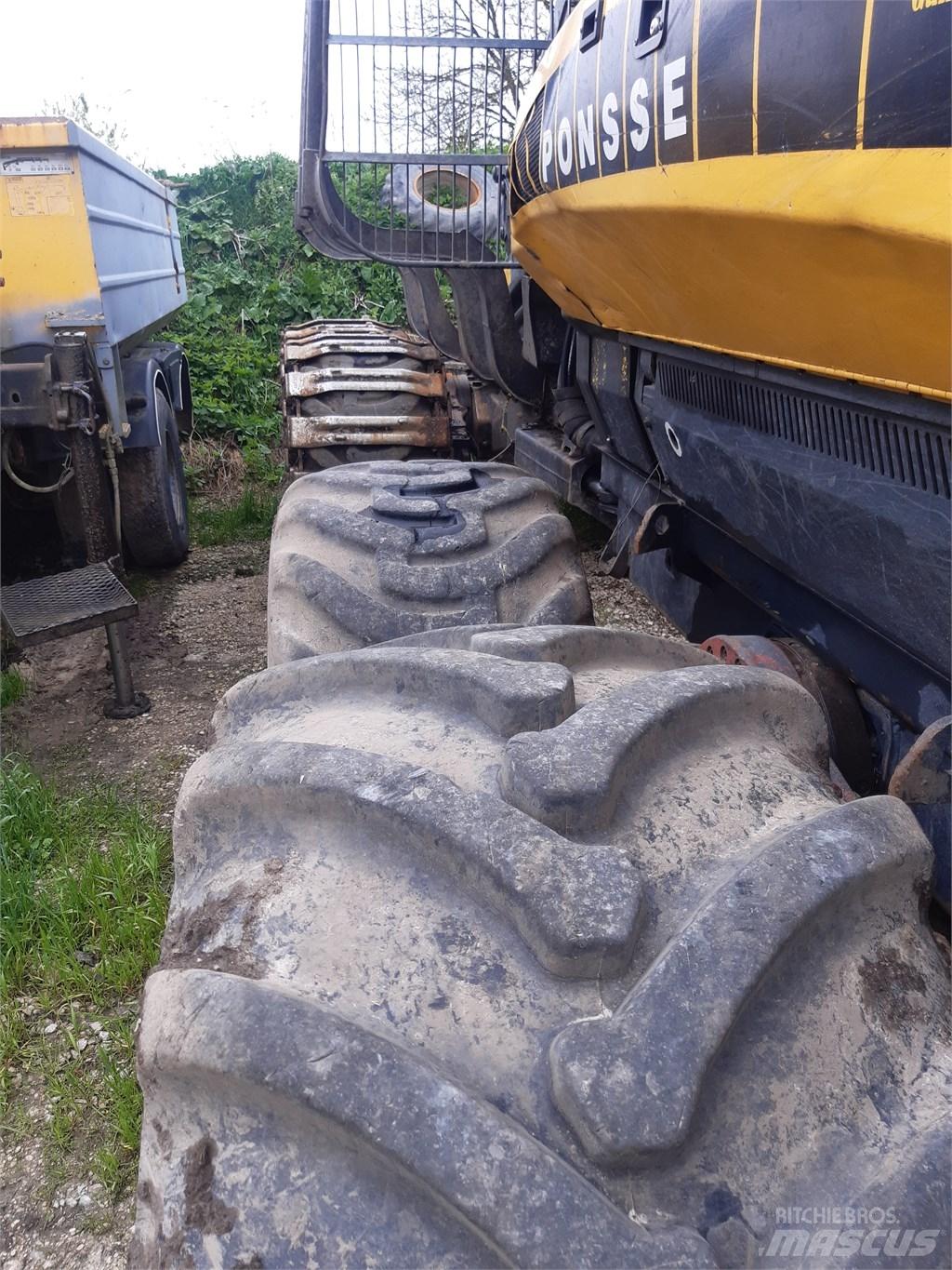 Ponsse Wisent 8W Forwarder