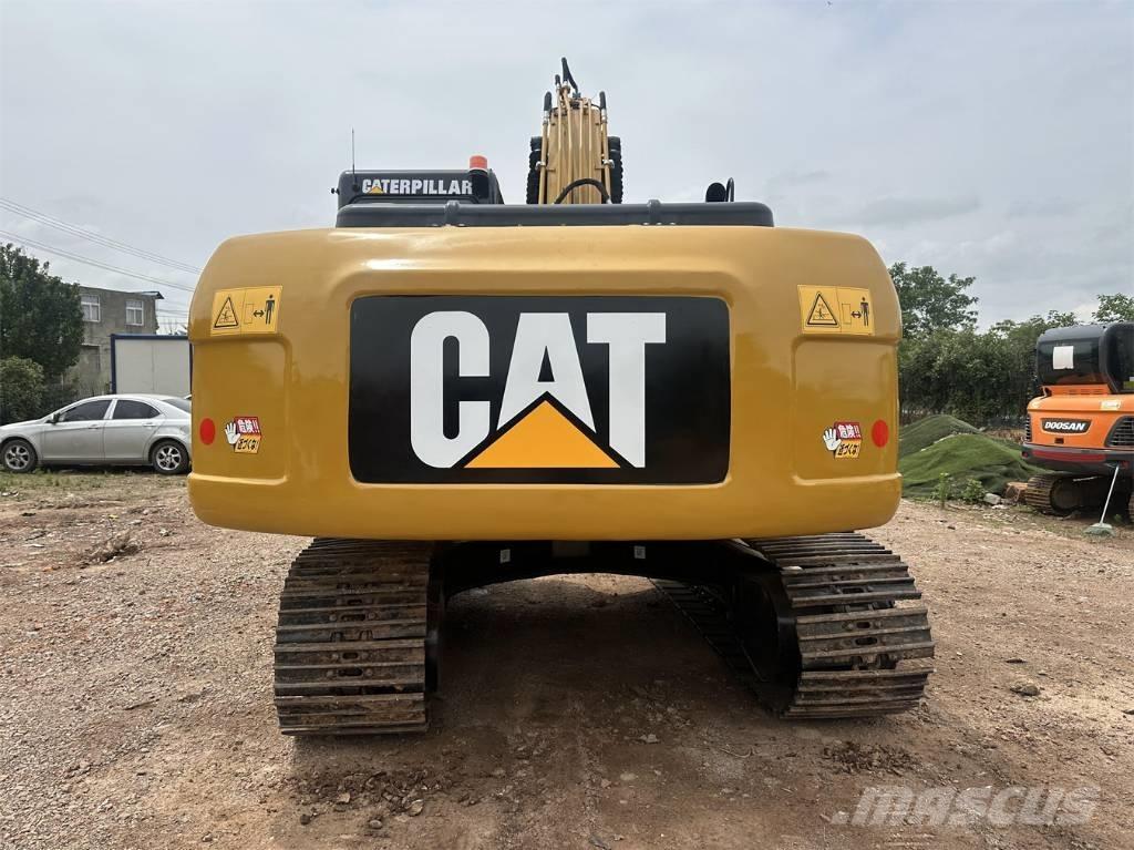 CAT 320D2L Raupenbagger