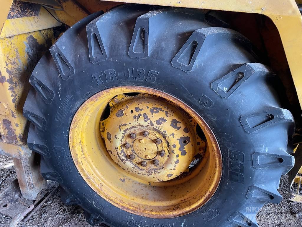 Massey Ferguson 50 B Baggerlader