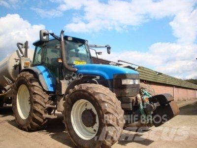 New Holland TM 165 Traktoren