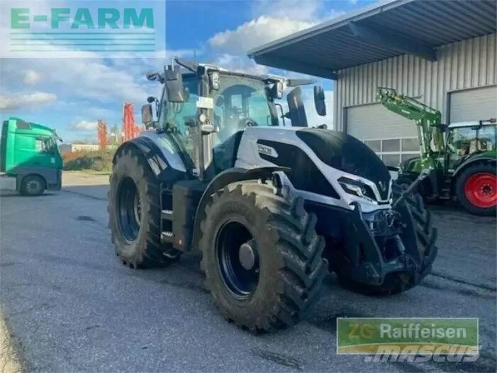 Valtra q265 Traktoren