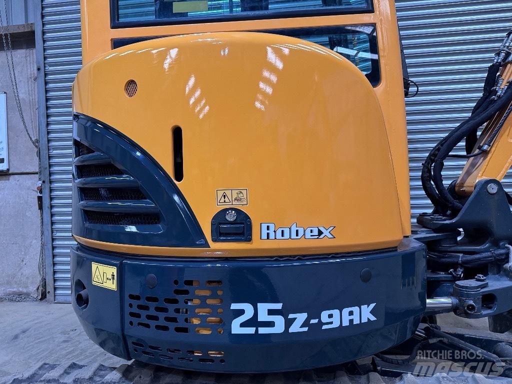Hyundai R25Z-9 AK Minibagger < 7t