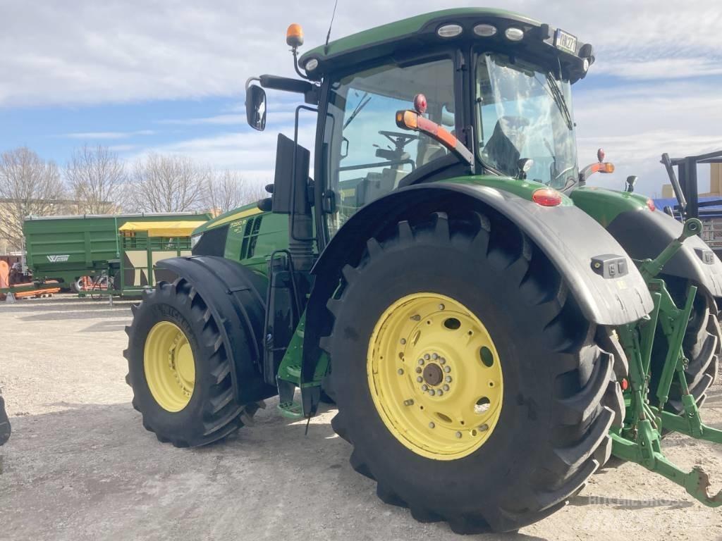 John Deere 7290R AP Traktoren