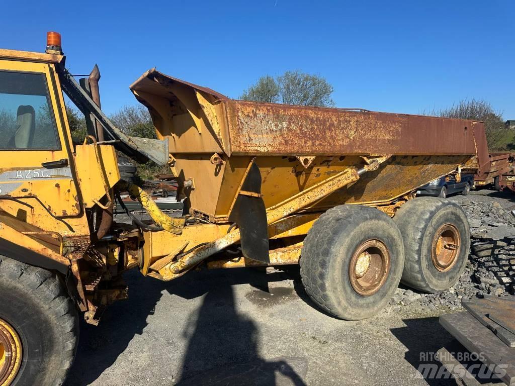 Volvo A 25 C Dumper - Knickgelenk