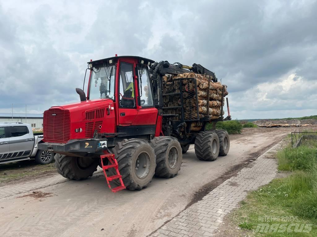 Komatsu 845 Forwarder