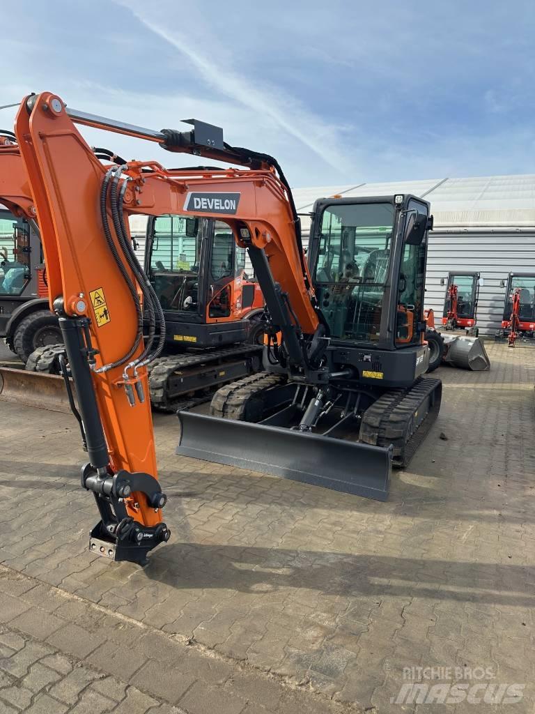 Develon DX 63-7 Minibagger < 7t