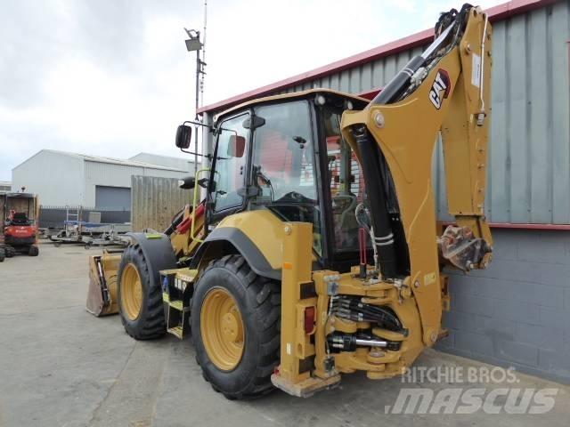 CAT 444 Baggerlader