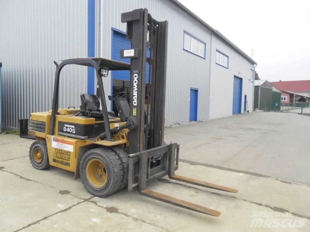Daewoo Doosan D 40S Dieselstapler