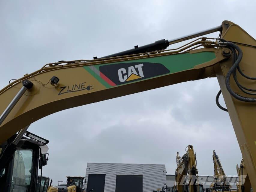 CAT 323F Z-Line Raupenbagger