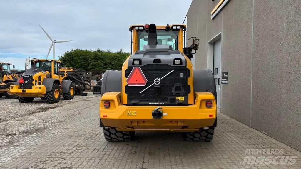 Volvo L 120 H Radlader
