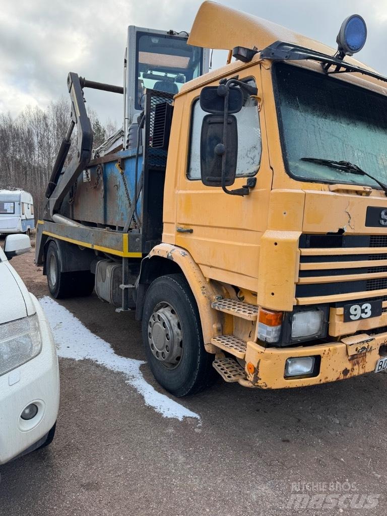 Scania P 82 H Kipplader