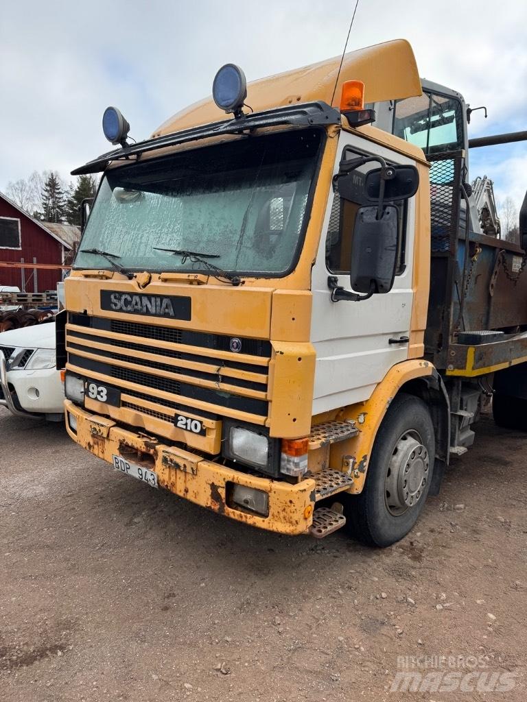 Scania P 82 H Kipplader