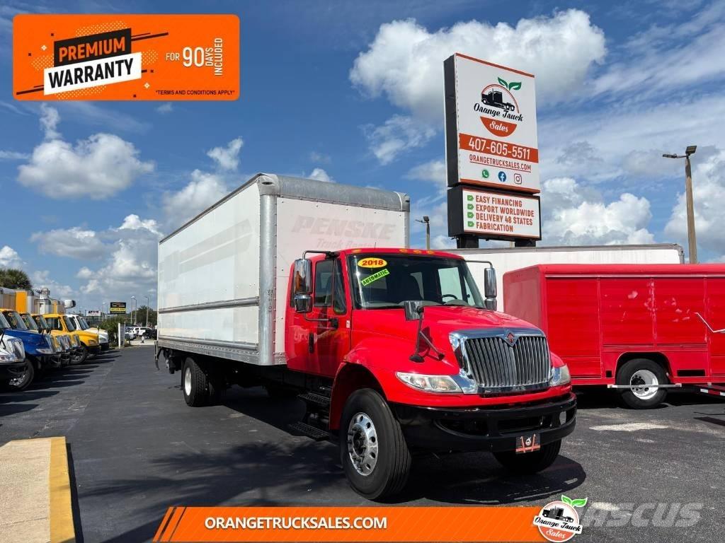 International 4300 Kofferaufbau