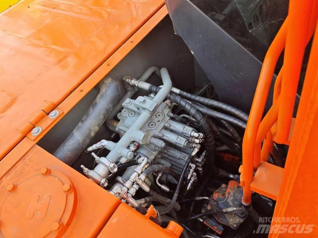 Hitachi ZX 70 Raupenbagger
