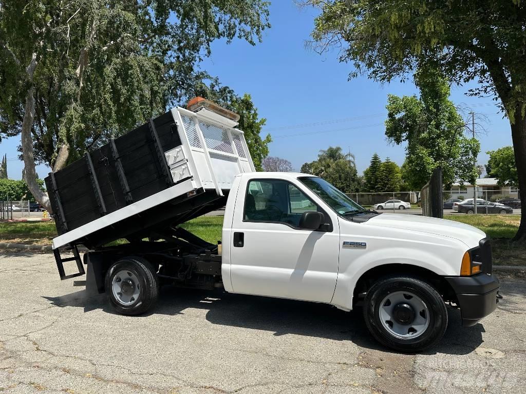 Ford F 250 Kipper