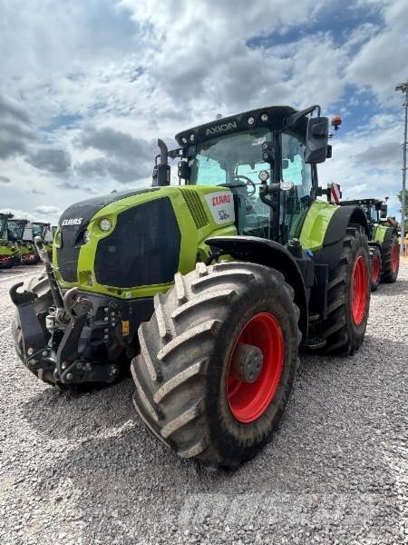 CLAAS AXION 870 Traktoren