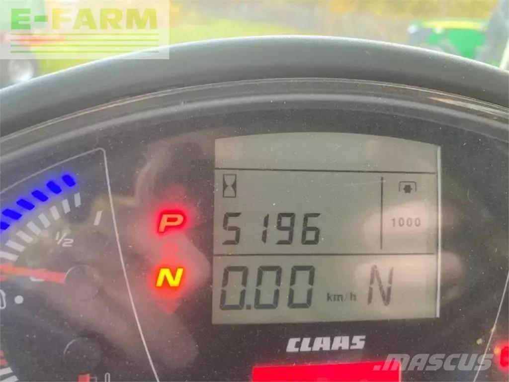 CLAAS axion 930 Tractors