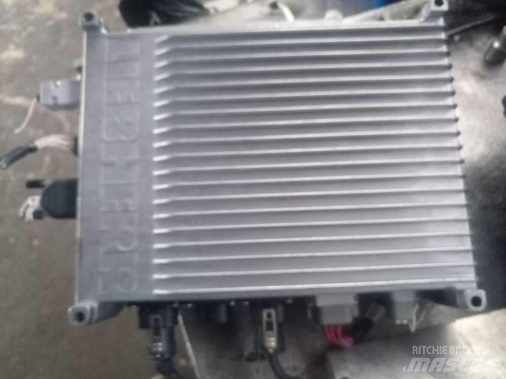 Liebherr R 926 LC Elektronik