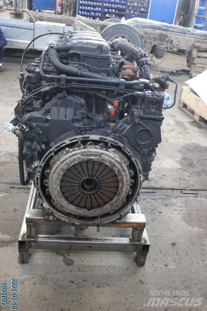 Scania P 320 B Motoren