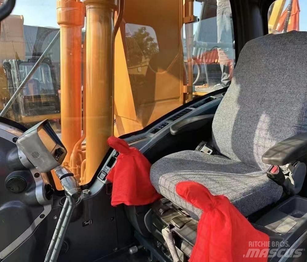 Hyundai 220-9 Raupenbagger
