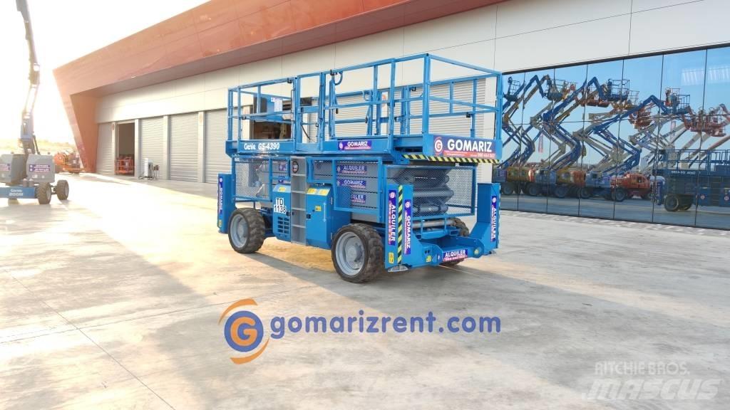 Genie GS 4390 Scheren-Arbeitsbühnen