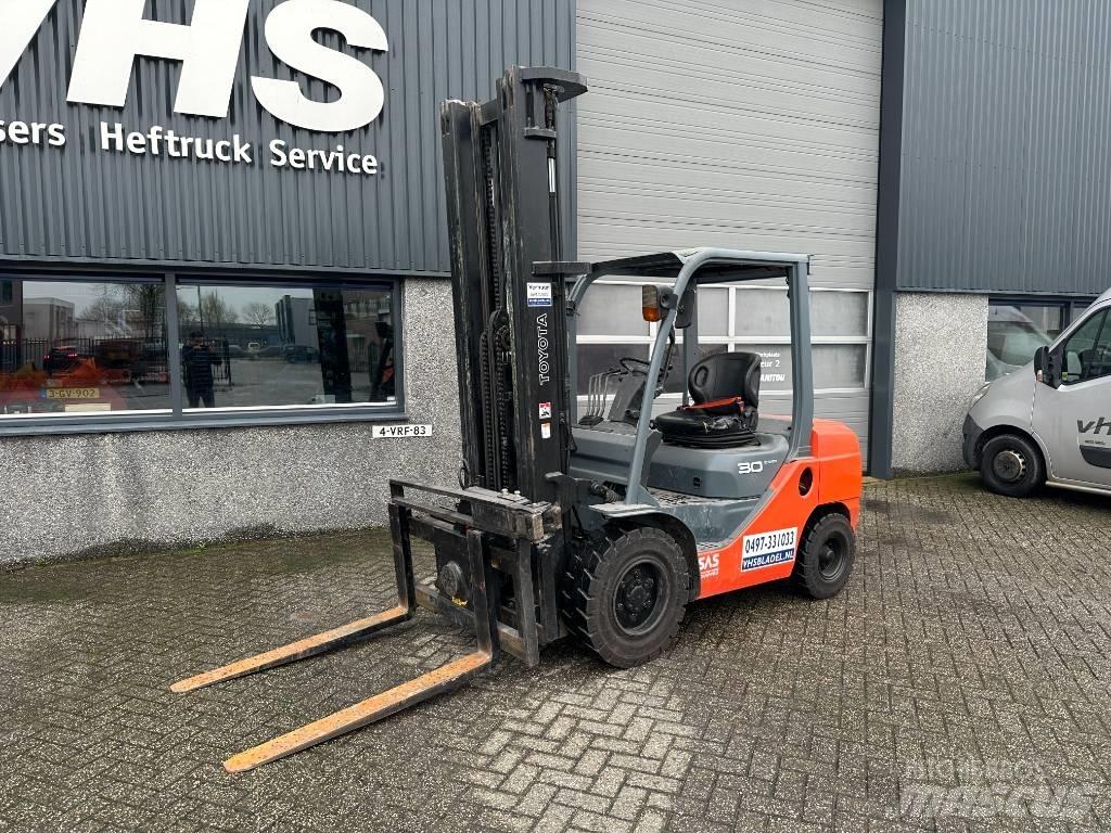 Toyota 62-8 FD 30 Dieselstapler