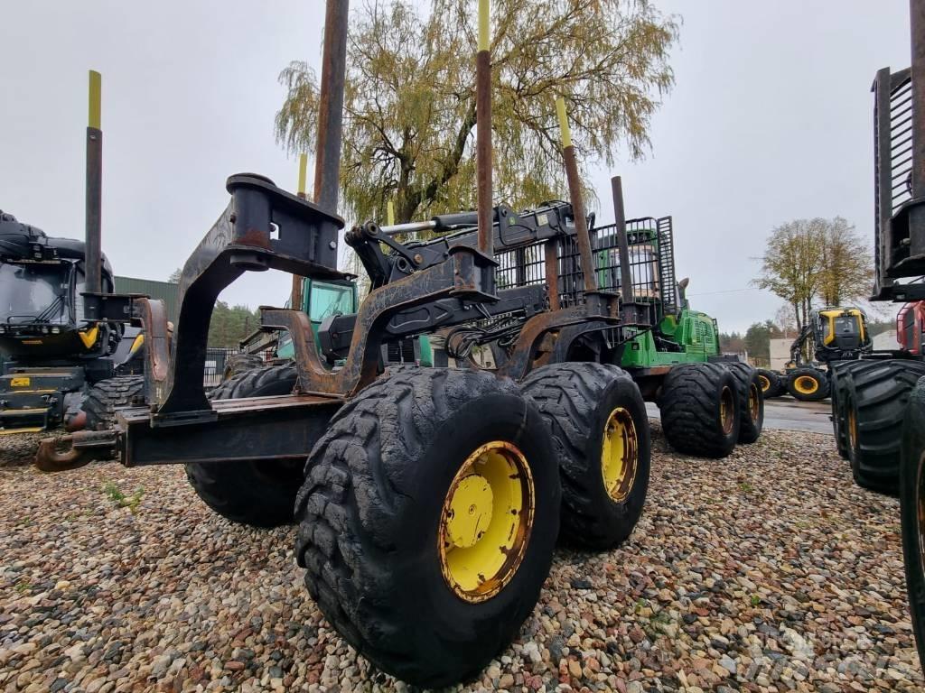 John Deere 1910 G Forwarder