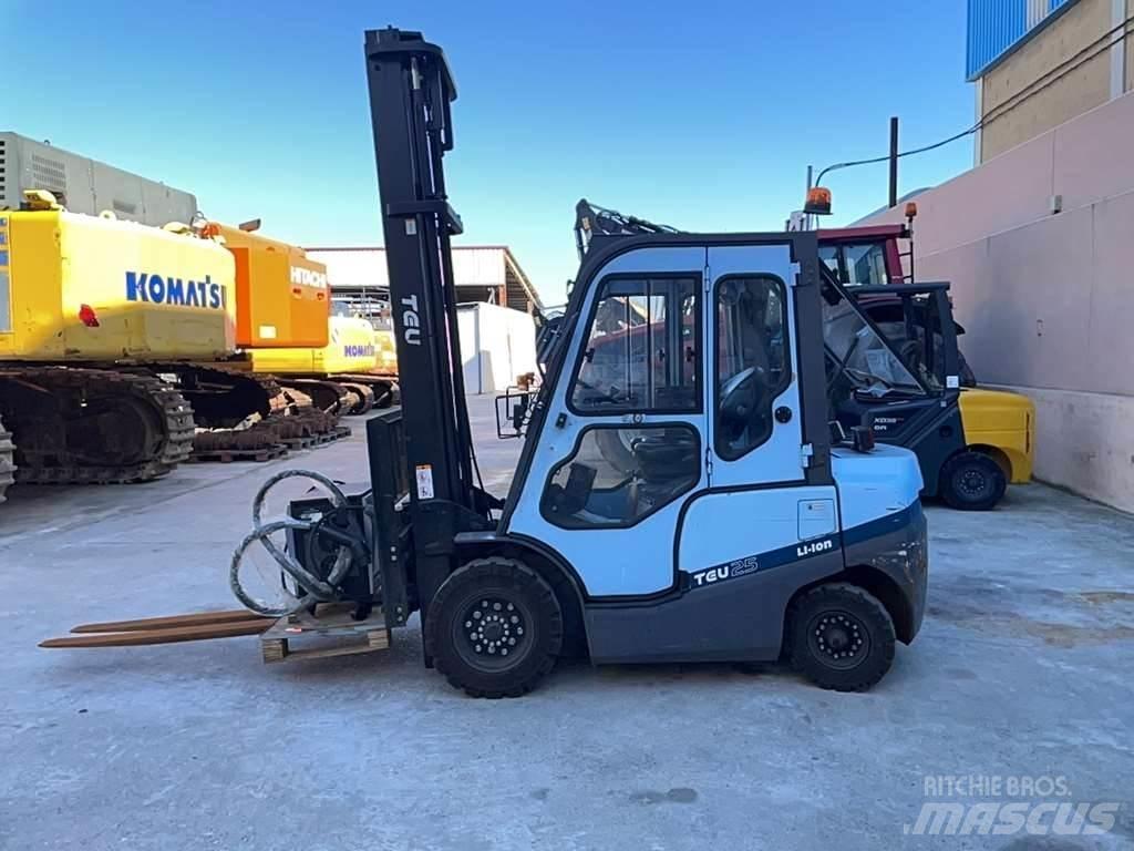 TEU FLB25 Andere Gabelstapler