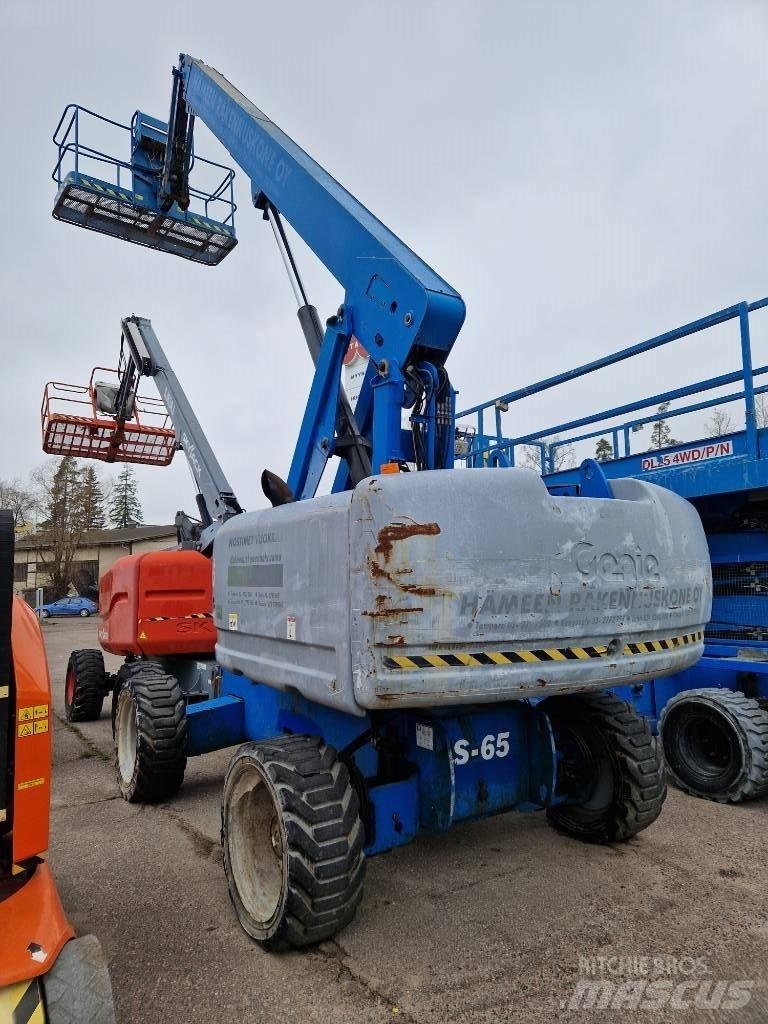 Genie S 65 Teleskopbühnen