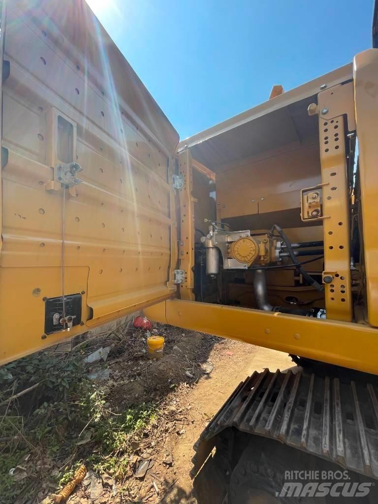 CAT 330 GC Raupenbagger
