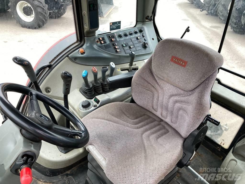 Valtra T 191 Traktoren
