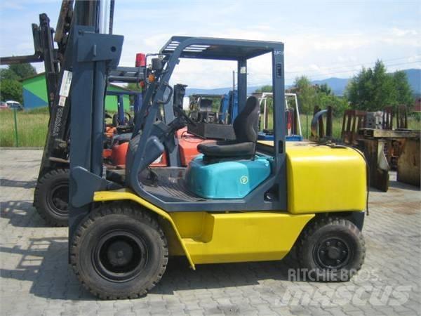 Komatsu FG50T-1E1 Niedergabelstapler