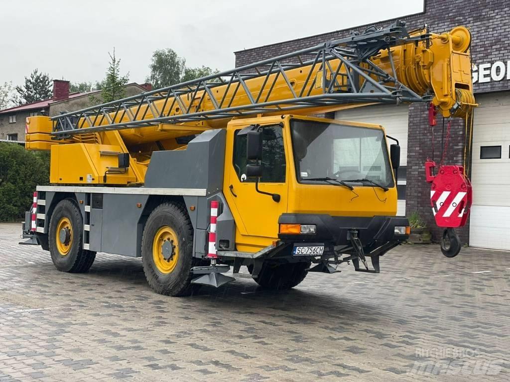 Liebherr LTM 1030/2 All-Terrain-Krane
