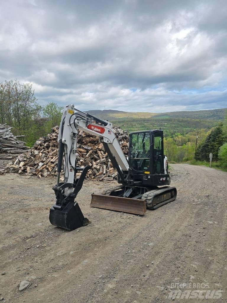 Bobcat E42 Minibagger < 7t