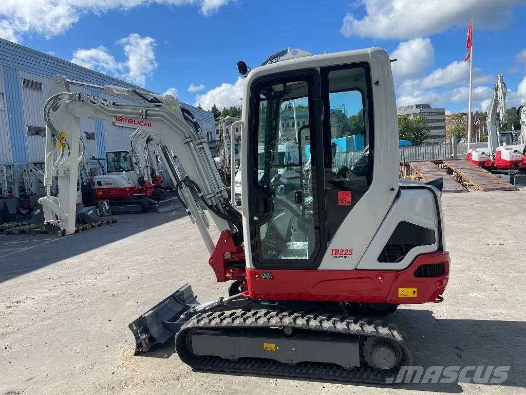 Takeuchi TB 225 Minibagger < 7t