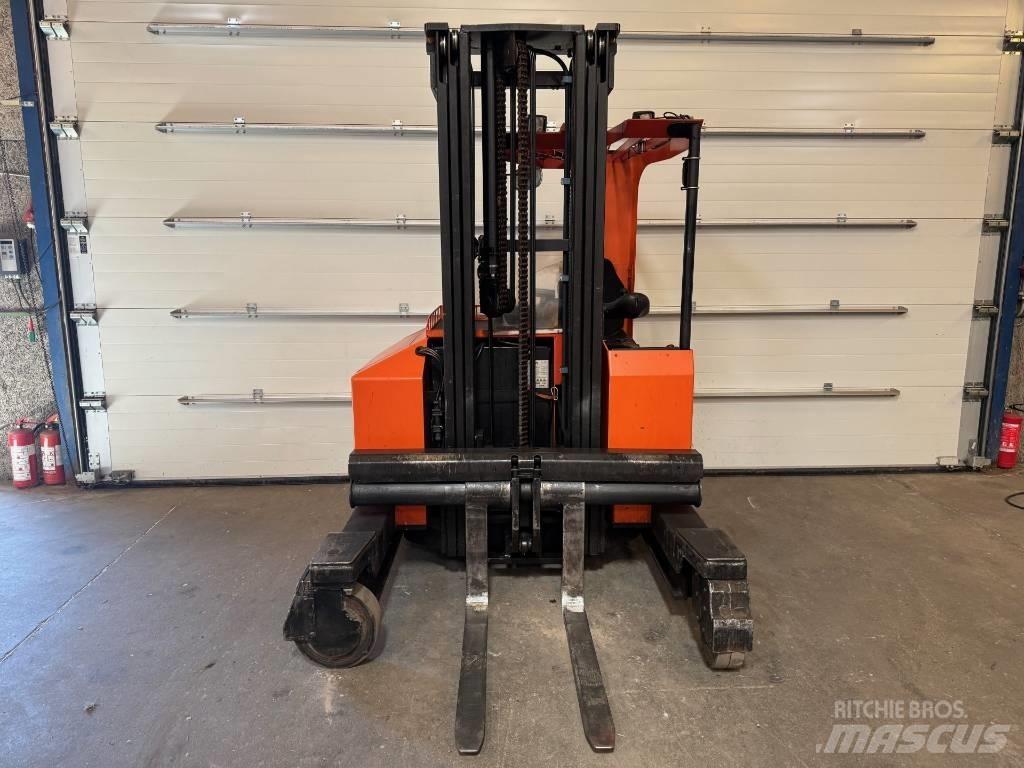 BT FRE 270 Vierwegestapler