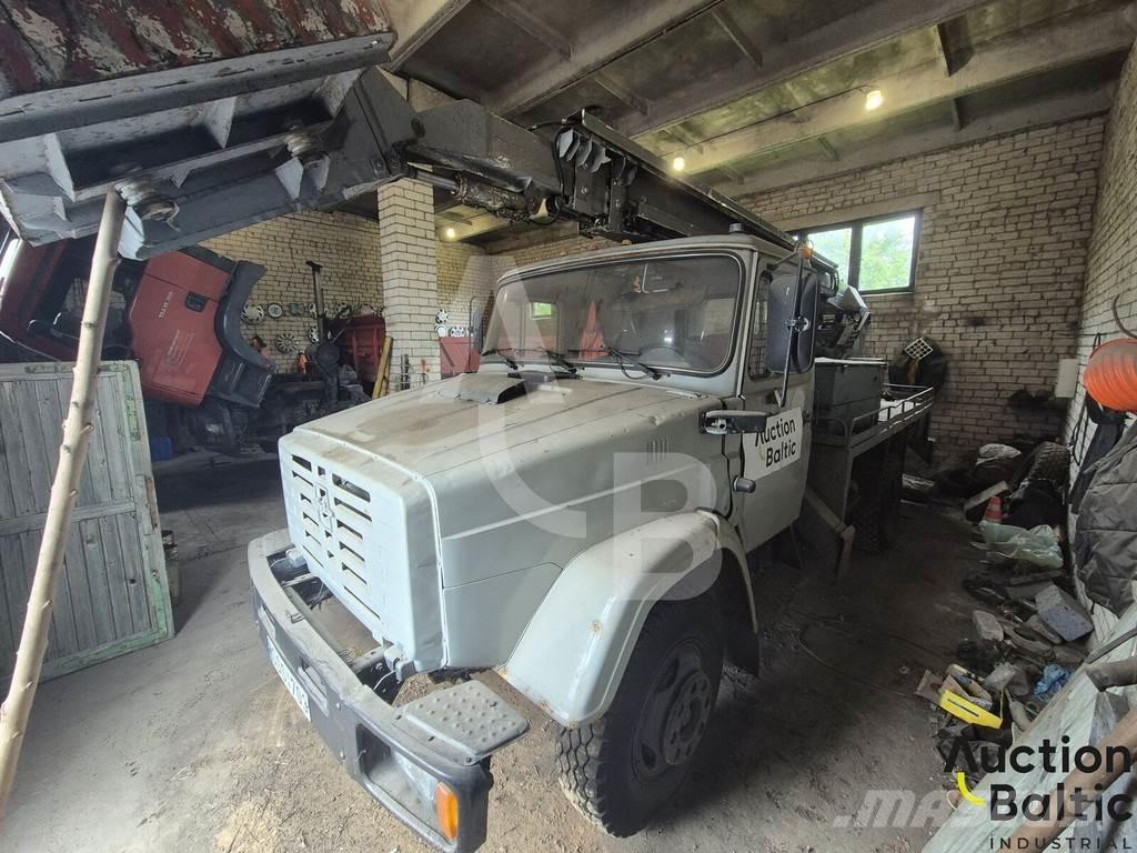 ZIL 433362 LKW-Arbeitsbühnen