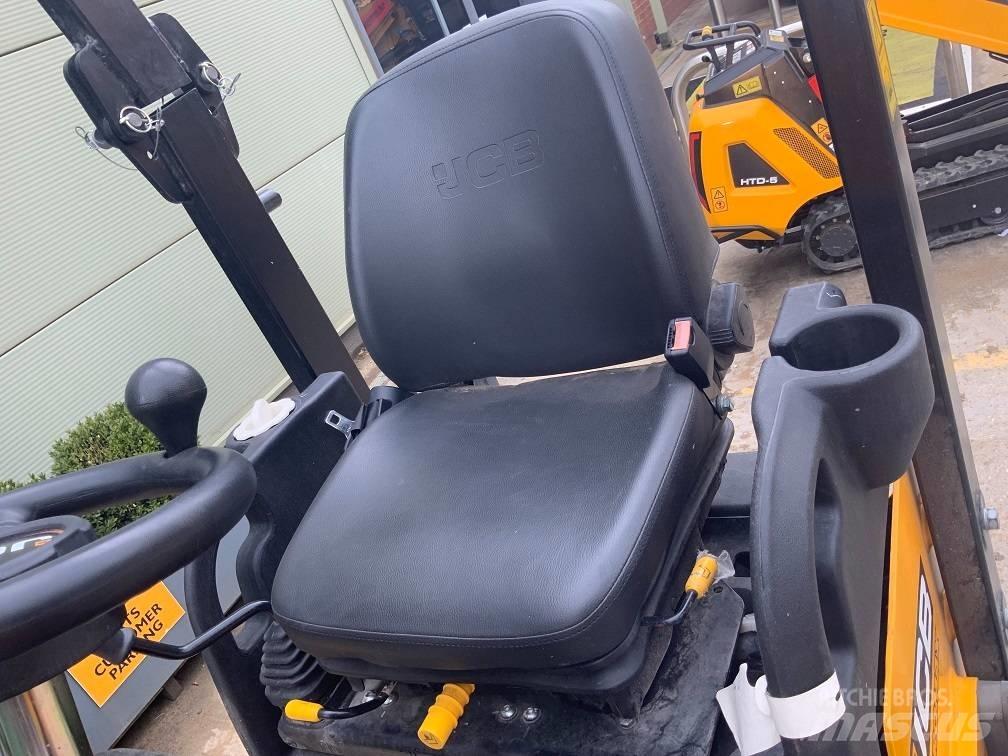 JCB CT160-80 Tandemwalzen