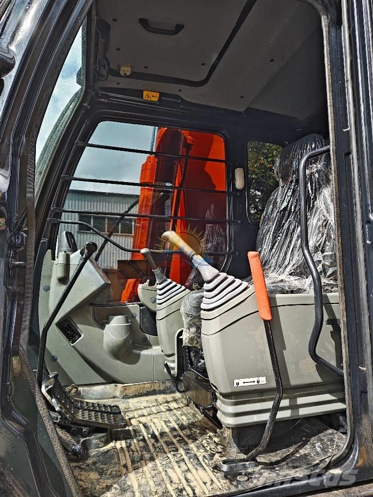 Hitachi ZX 130 Raupenbagger