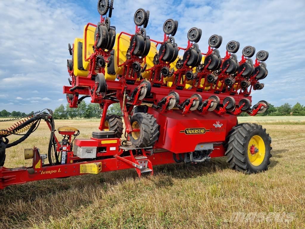 Väderstad Tempo L16 Präzisionssaatmaschinen