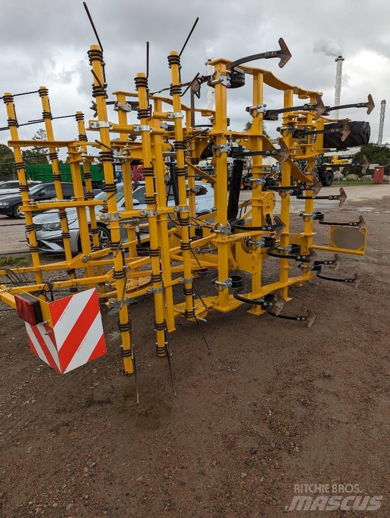 Agrisem VibroMulch Grubber