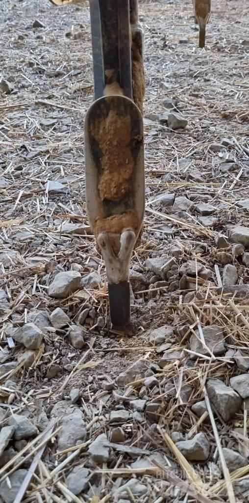 Agrisem VibroMulch Grubber