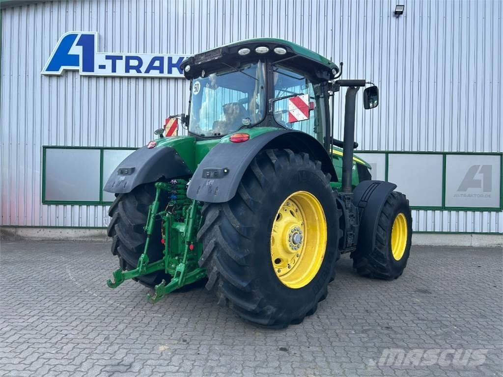 John Deere 7250R Traktoren