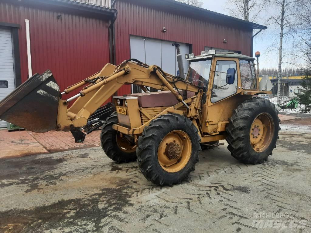 Valmet 702S 4 veto Traktoren
