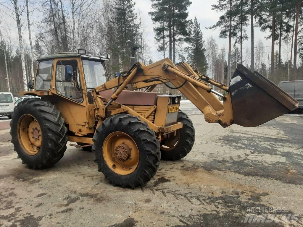 Valmet 702S 4 veto Traktoren